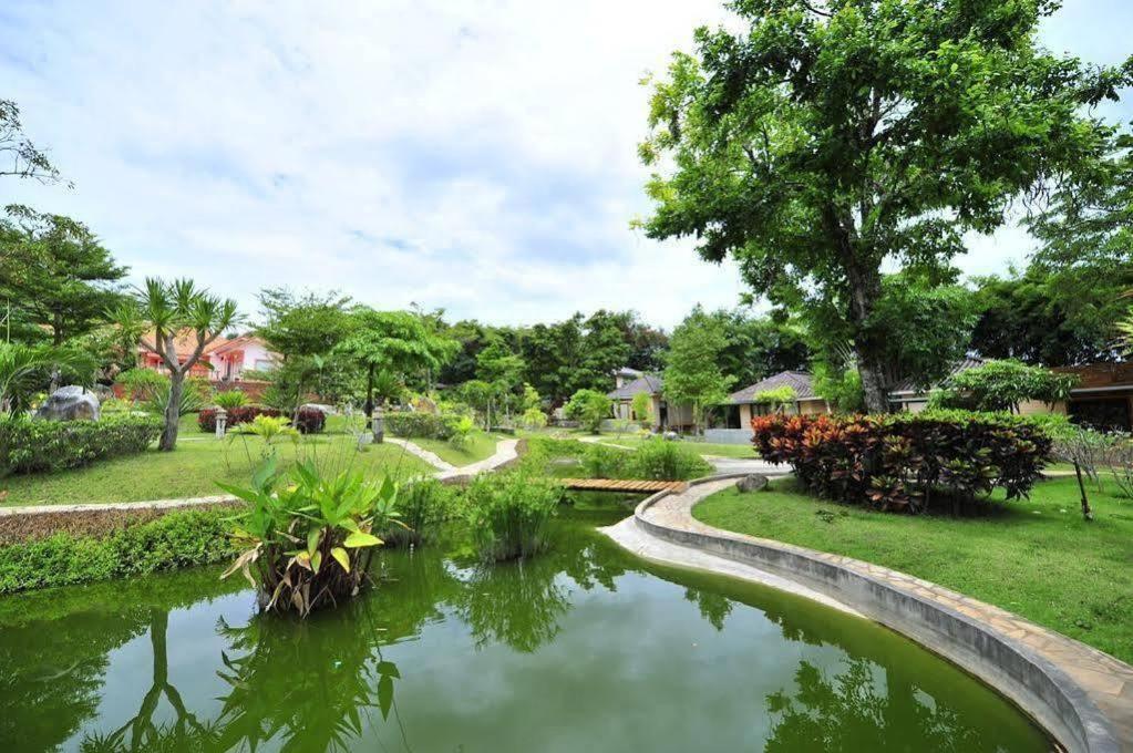 Dusit Talai Resort ムーシ エクステリア 写真